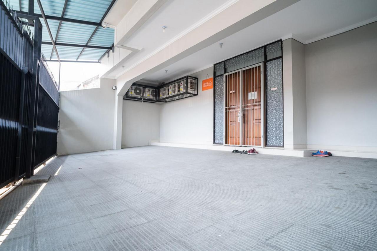 Hotel Koolkost Near Pasar Baru Jakarta Exterior foto